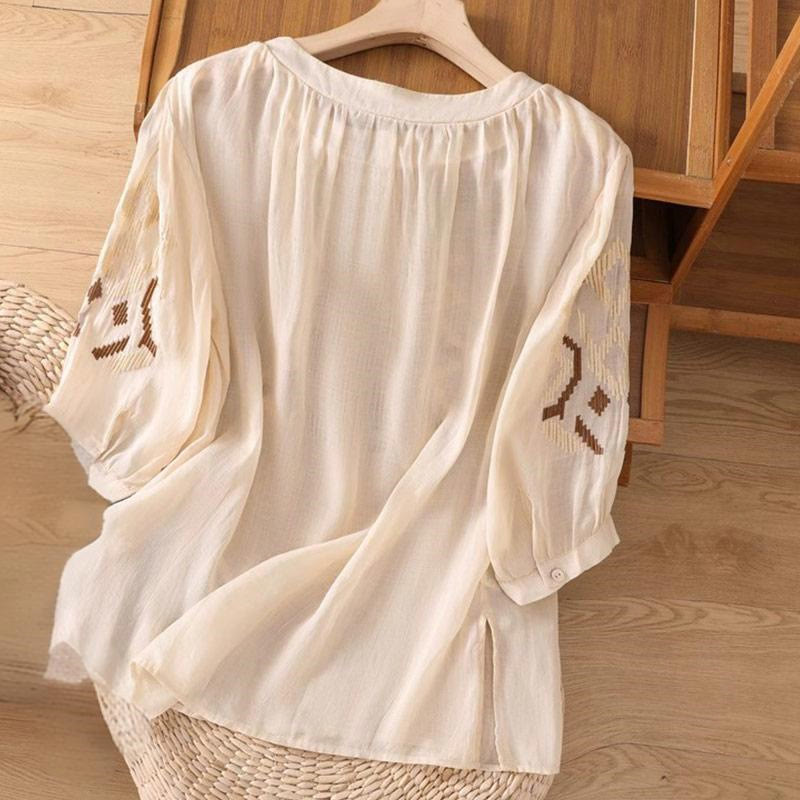 Camiseta informal de licra con bordado simétrico de Buddha Stones para mujer, cuello redondo, manga corta