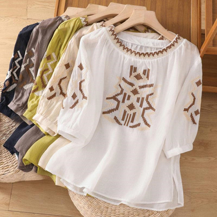 Camiseta informal de licra con bordado simétrico de Buddha Stones para mujer, cuello redondo, manga corta