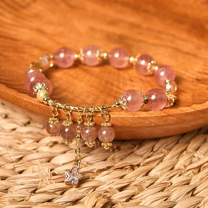 Pulsera de cuarzo fresa natural con trébol de cuatro hojas y estrella positiva de Buddha Stones