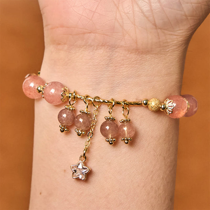 Pulsera de cuarzo fresa natural con trébol de cuatro hojas y estrella positiva de Buddha Stones