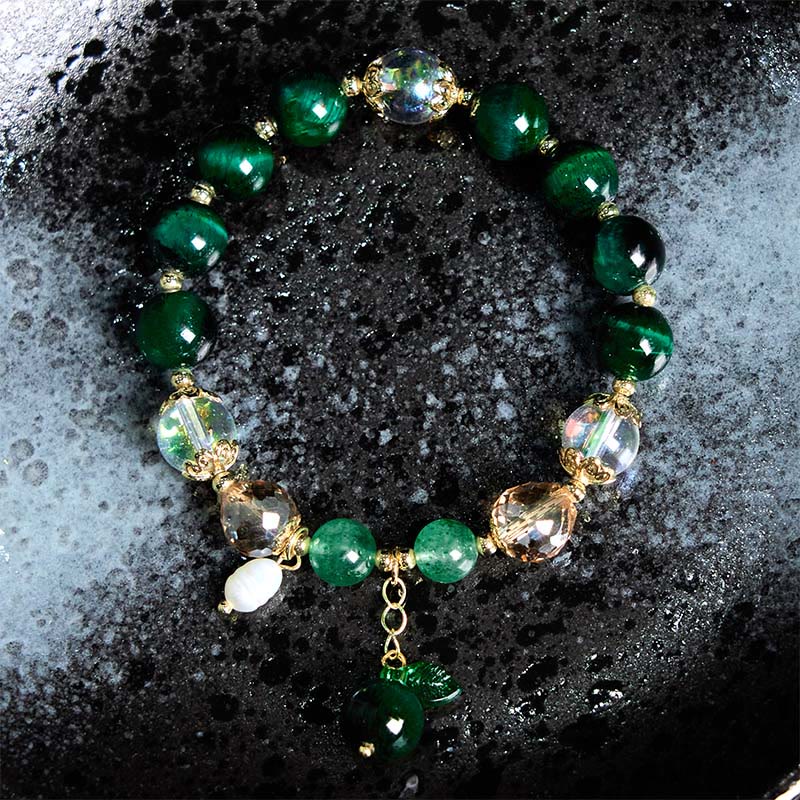 Pulsera positiva con cuentas de ojo de tigre verde natural de Buddha Stones y hoja verde