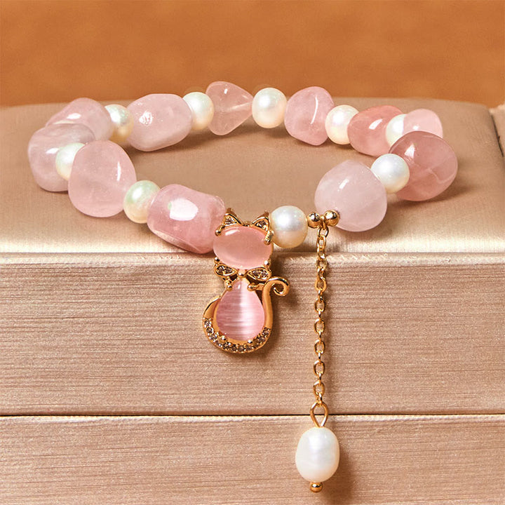 Pulsera positiva de gato con perla de cuarzo fresa natural de Buddha Stones - Cuarzo fresa y perla (circunferencia de la muñeca: 15-17 cm) - image 1