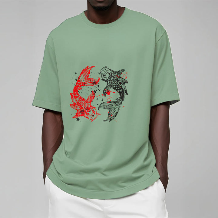Camiseta con pez koi rojo y negro de Buddha Stones - image 15