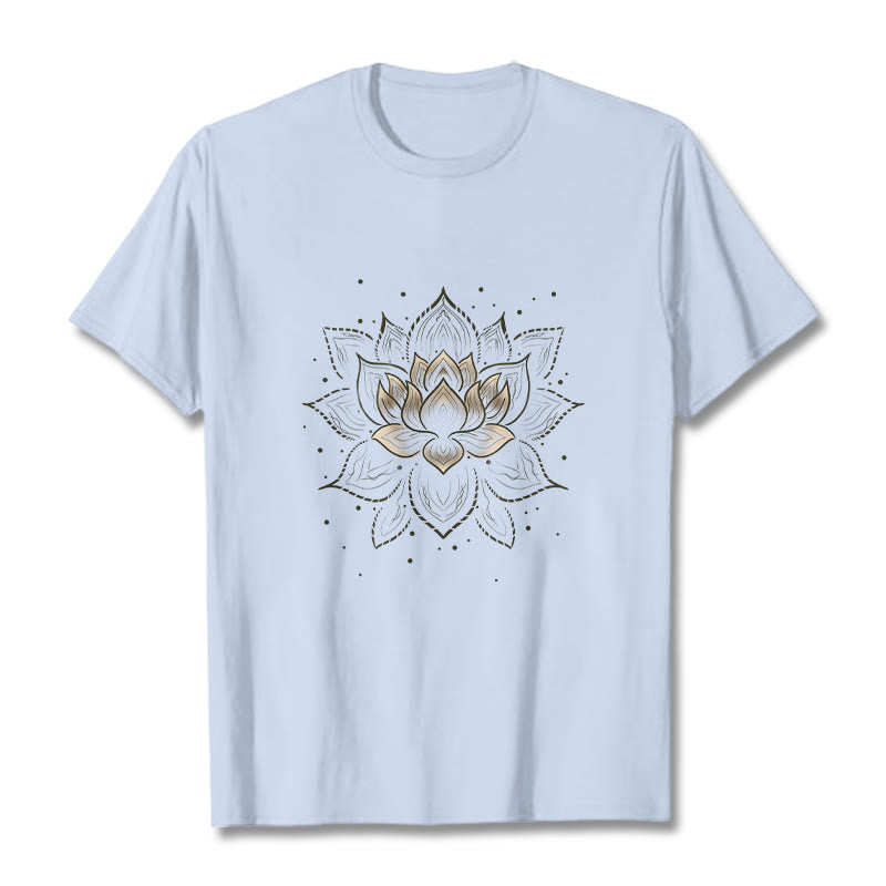Camiseta con diseño de flor de loto dorada y Buddha Stones - Cian claro - 2XL - image 18