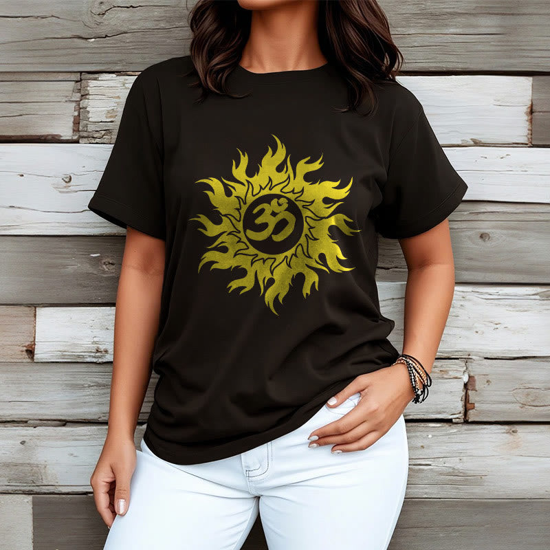 Buddha Stones Camiseta OM Mantra Sanskrit Gold Sun Tee - image 4