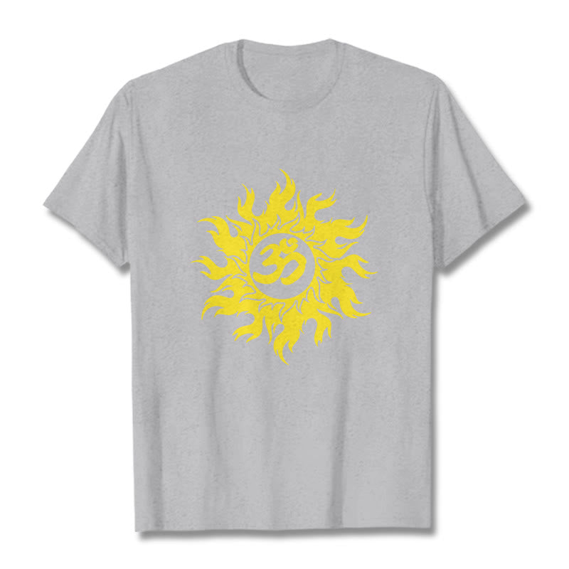 Buddha Stones Camiseta OM Mantra Sanskrit Gold Sun Tee - Gris claro - 2XL - image 19