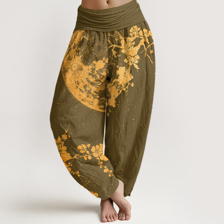 Pantalones bombachos de cintura elástica para mujer con estampado de flores de ciruelo dorado y luna llena, de algodón con Buddha Stones. - Aceituna - US22，UK/AU26，EU54 (6XL) - image 4