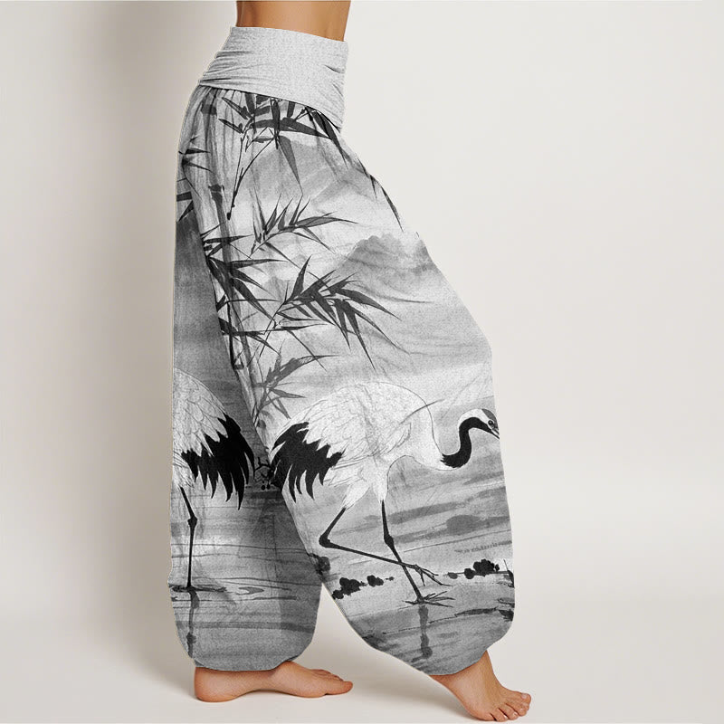Pantalones harén de cintura elástica para mujer con estampado de grulla de corona roja y hojas de bambú en la montaña - image 7