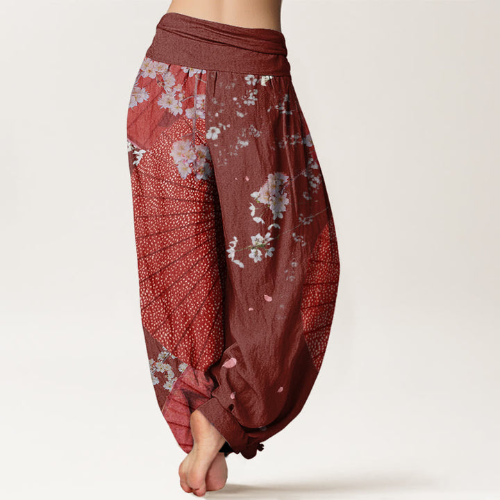 Pantalones bombachos de cintura elástica para mujer, estilo informal, de algodón rojo con estampado de flores de Buddha Stones y paraguas de papel aceitado rojo. - image 1