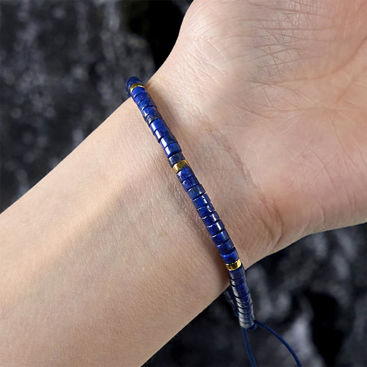 Pulsera de equilibrio positivo con cuentas espaciadoras de lazurita natural de Buddha Stones