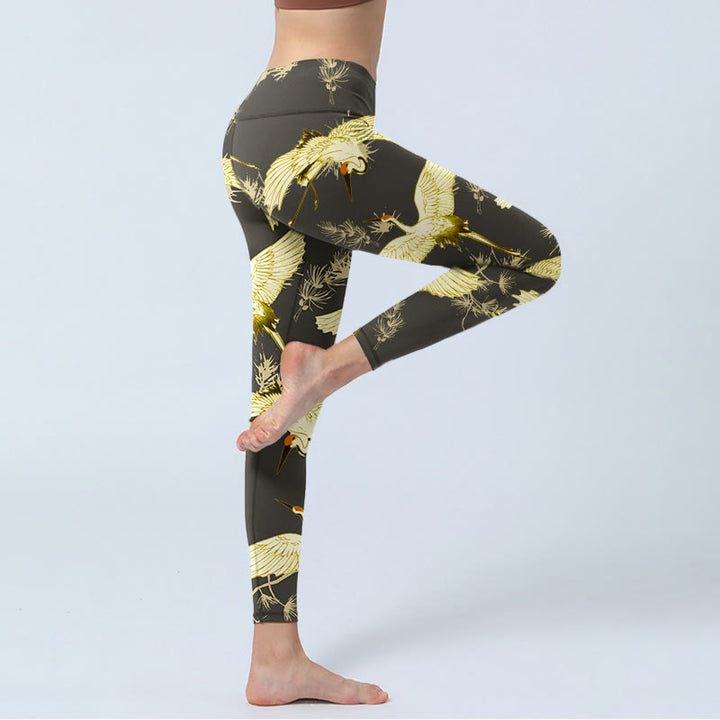 Leggings de yoga para mujer con estampado de ramas de grulla de corona roja y agujas de pino, Buddha Stones - image 3