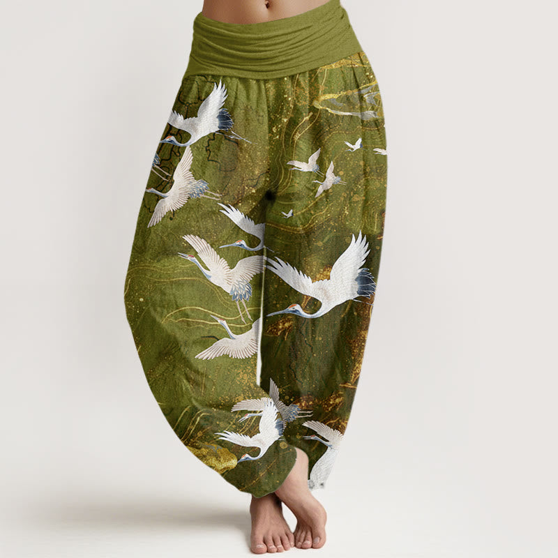 Pantalones bombachos de cintura elástica para mujer con diseño de Buddha Stones , grullas blancas voladoras y nubes auspiciosas. - Verde amarillento - US22，UK/AU26，EU54 (6XL) - image 7