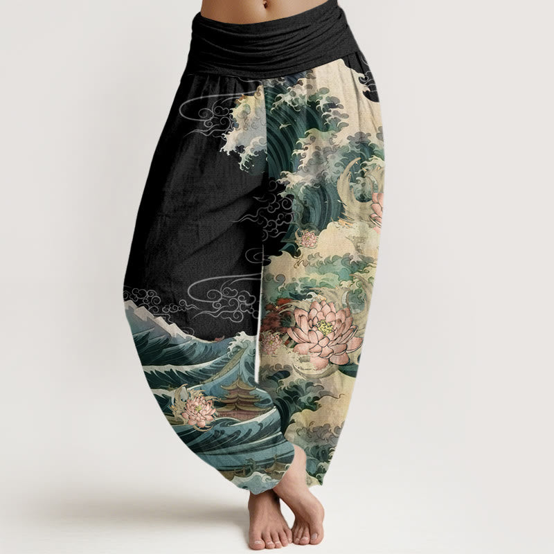 Pantalones bombachos de cintura elástica para mujer, de Buddha Stones , estilo informal, con estampado de loto floreciente y olas. - Negro - US22，UK/AU26，EU54 (6XL) - image 0