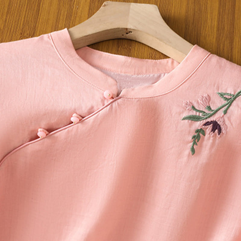 Camisa informal de lino y algodón con diseño de Buddha Stones para mujer, con flores y hojas bordadas, botones de rana, cuello redondo y media manga. - image 9