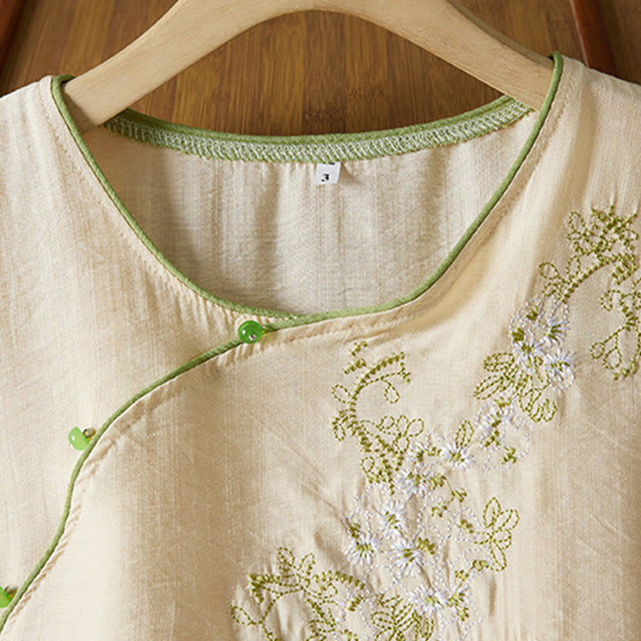 Camisa informal de lino y algodón con manga tres cuartos y diseño de flores bordadas con botones de rana para mujer - image 8