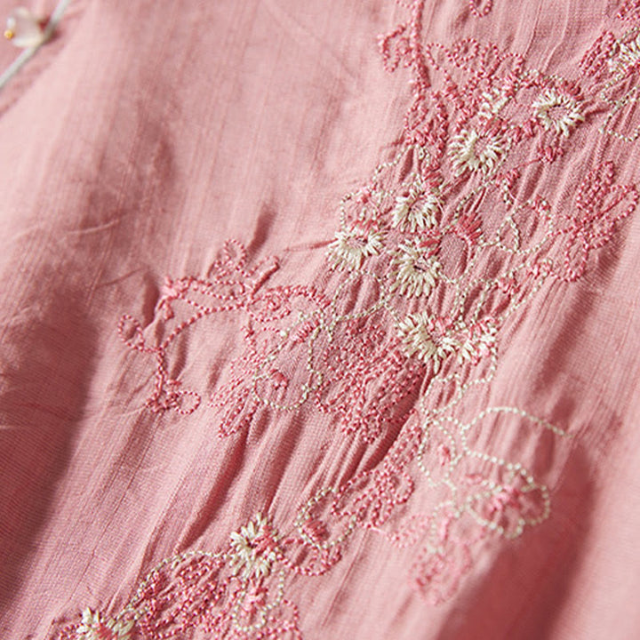 Camisa informal de lino y algodón con manga tres cuartos y diseño de flores bordadas con botones de rana para mujer - image 23