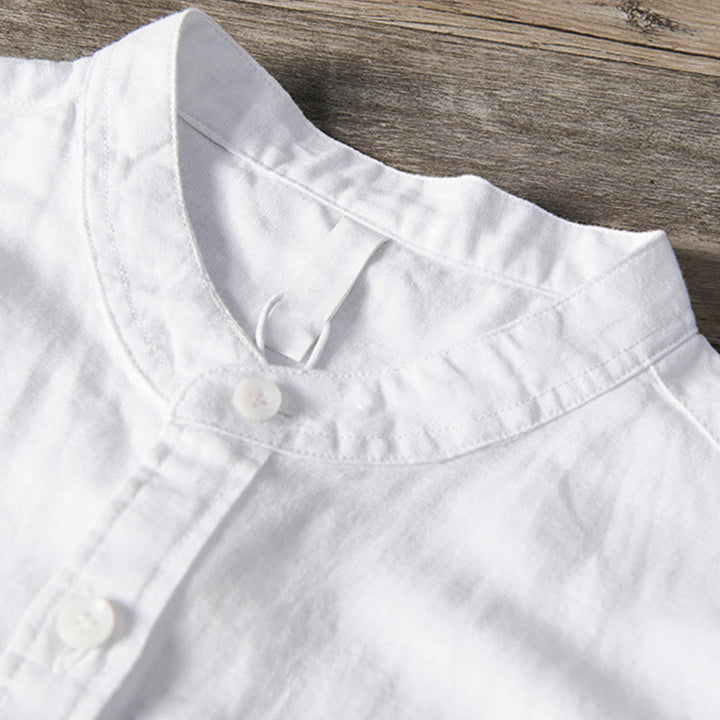 Buddha Stones Camisa informal de lino y algodón de manga corta para hombre, con cuello alto, botones sencillos y bolsillos delanteros. - image 3