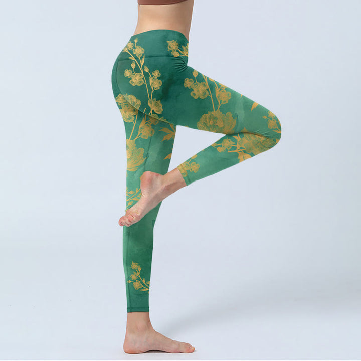 Leggings de yoga para mujer con estampado de Buddha Stones, fondo verde, ramas doradas y flores de peonía - image 4