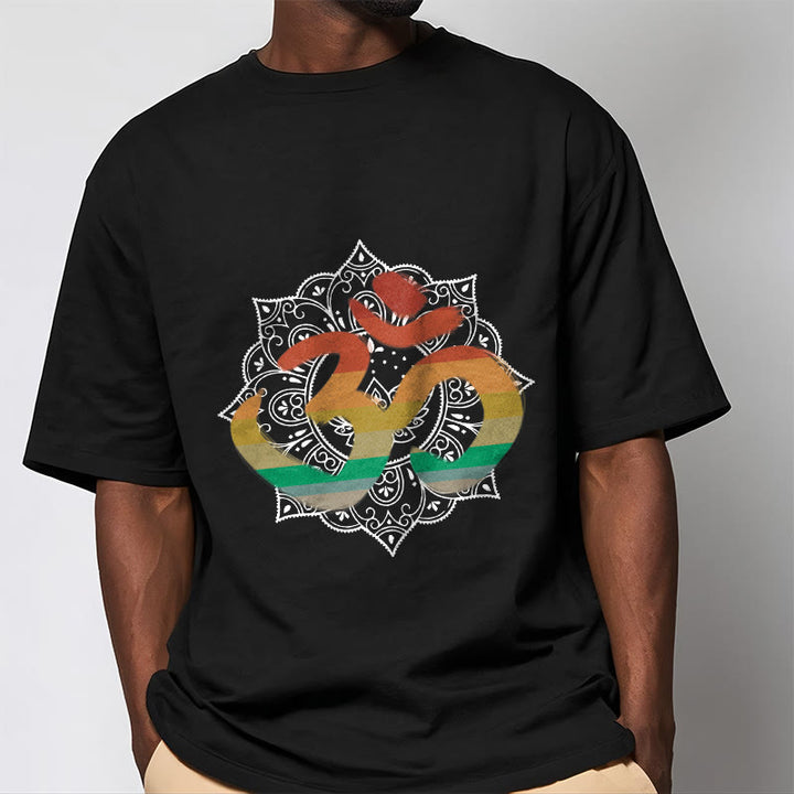 Camiseta de algodón con estampado de mandala sánscrito Om en degradado de colores y Buddha Stones - image 8