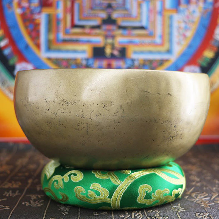 Buddha Stones Cuenco de canto dorado hecho a mano en Nepal. Diseño sencillo para sanación y meditación. Juego de cuencos de sonido. - image 19