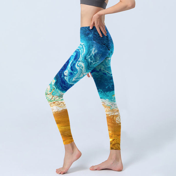 Leggings de yoga para mujer con estampado de olas del océano y Buddha Stones en la costa dorada - image 2