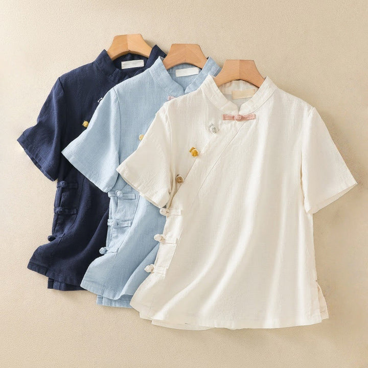 Camisa de manga tres cuartos de algodón y lino para mujer, estilo casual, con cuello alto inclinado y botones de Buddha Stones. - image 24