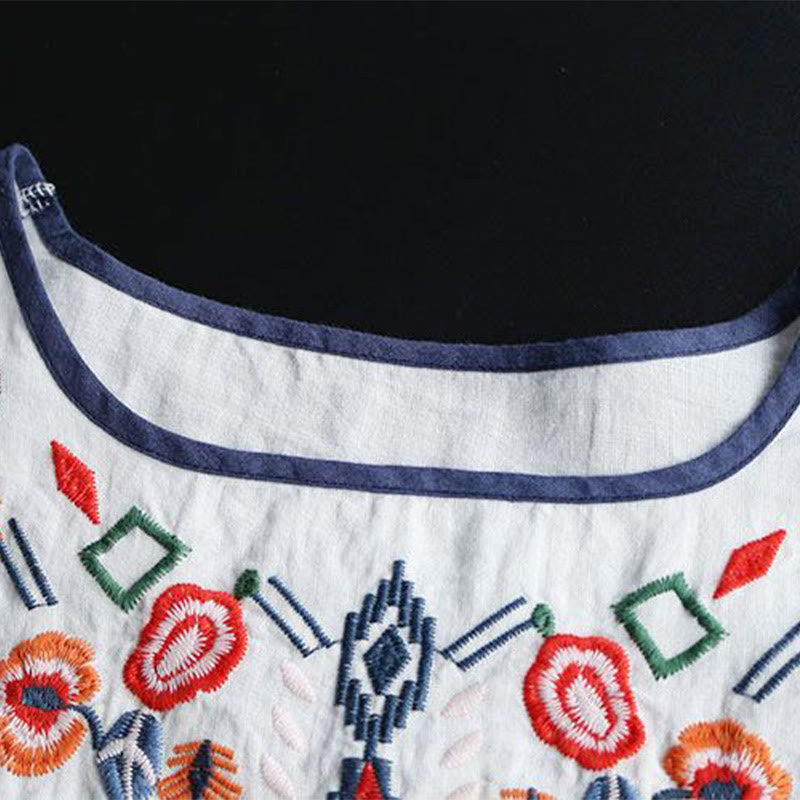 Camiseta de manga corta de algodón y lino para mujer con cuello redondo, diseño floral y bordado artístico retro de Buddha Stones - image 3