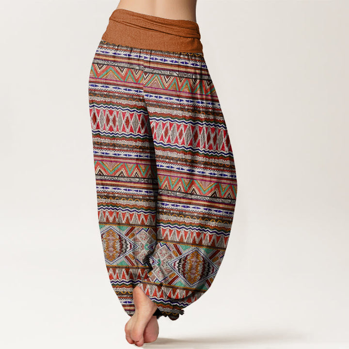 Pantalones bombachos de mujer con cintura elástica, estilo tribal informal, estampado geométrico y Buddha Stones. - image 2