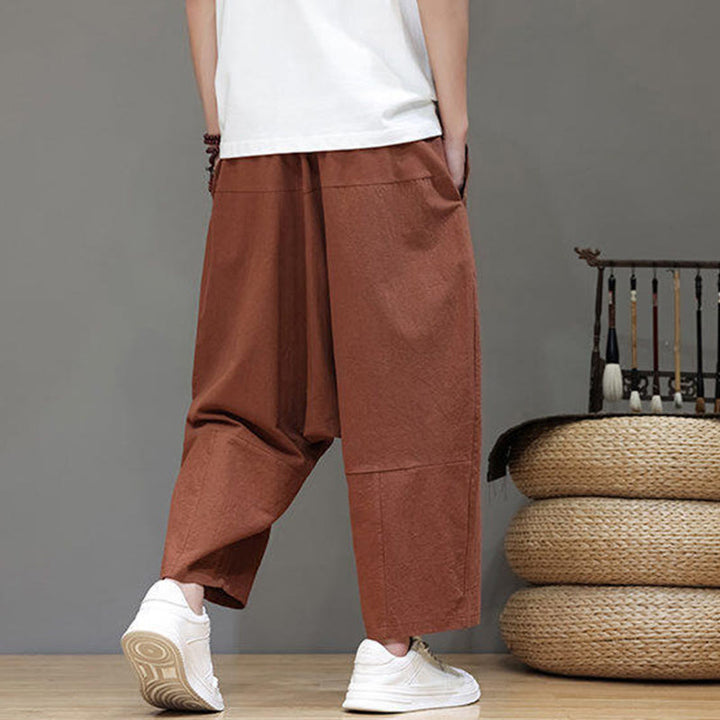 Pantalones casuales Buddha Stones de algodón con cintura elástica, pierna ancha y bolsillos, con cordón ajustable y diseño de entrepierna baja para hombre.