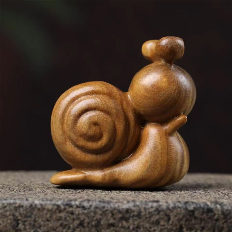 Mini caracol tallado de sándalo verde con Buddha Stones para decoración de escritorio - image 2