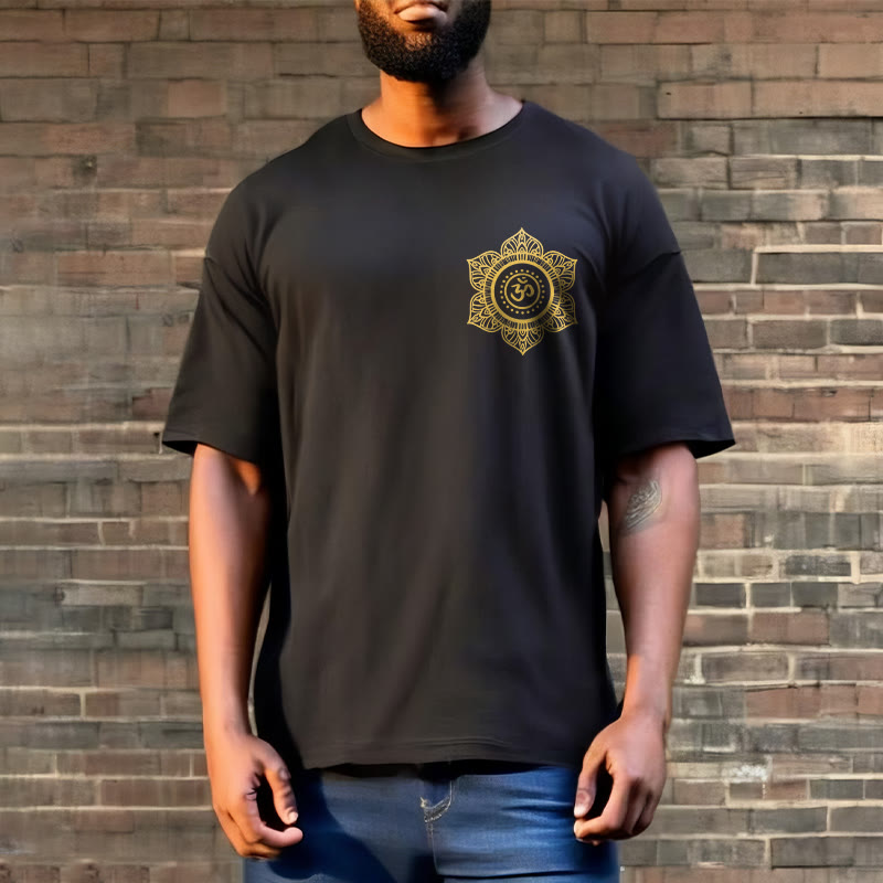 Camiseta con estampado OM de mandala dorado y Buddha Stones - image 5