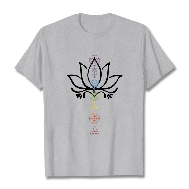 Camiseta de geometría sagrada con Buddha Stones y loto - Gris claro - 2XL - image 19