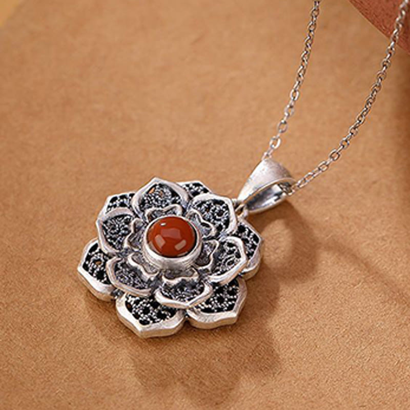 Collar con colgante de cobre y ágata roja con diseño de loto y piedras de Buddha Stones tibetanas Om Mani Padme Hum - image 9