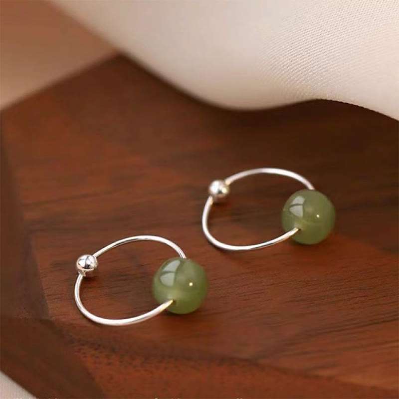 Pendientes de la suerte con cuentas de jade hetiano de plata de ley 925 y piedras de Buddha Stones - Jade (Postes de Plata de Ley 925) - image 0