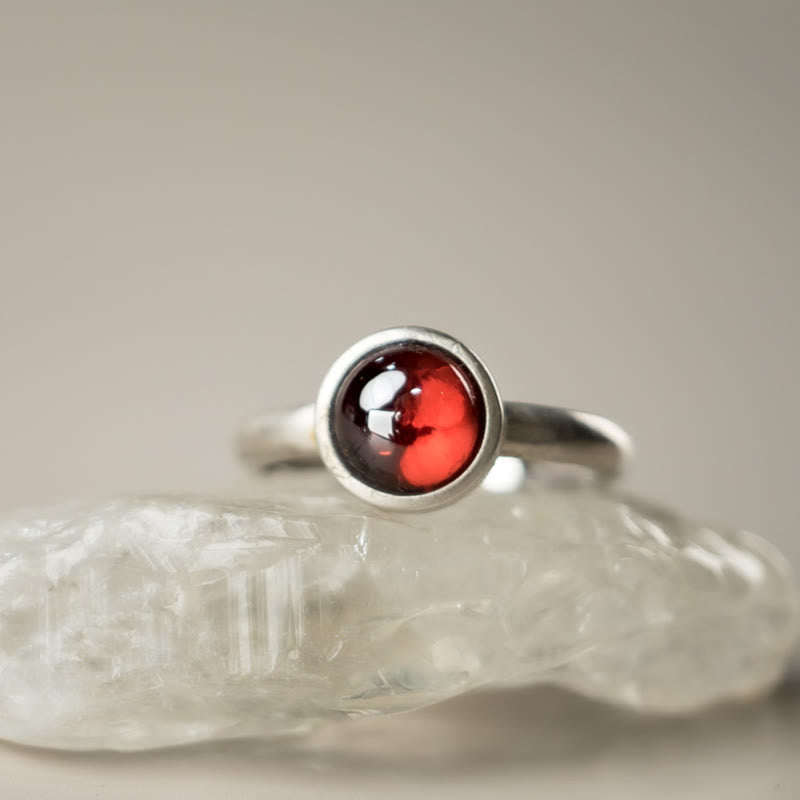 Anillo de protección ajustable con granate natural de plata de ley 925 de Buddha Stones - image 2