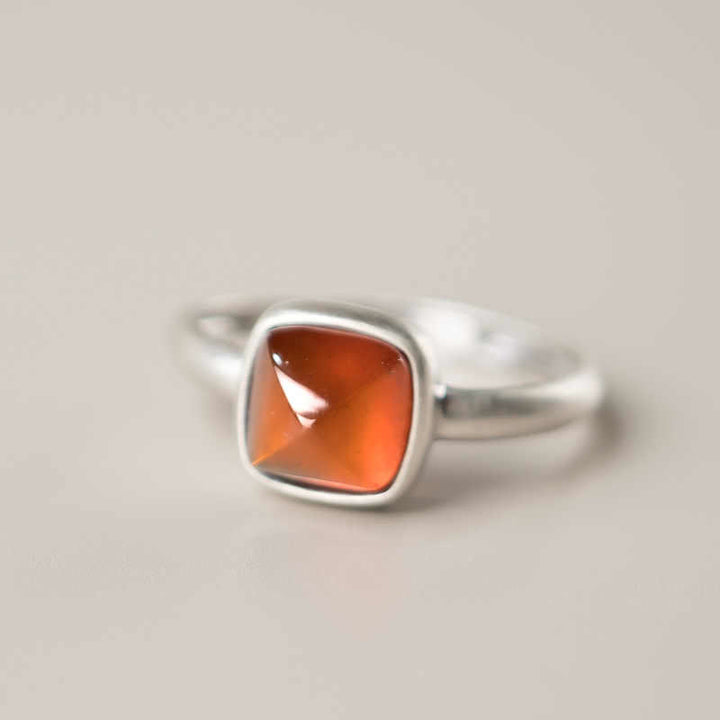 Anillo de calma con granate natural de plata de ley 925 y Buddha Stones con inserción ajustable