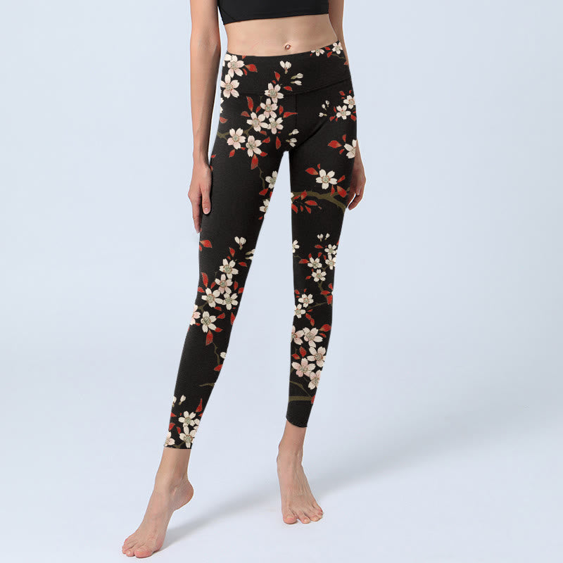 Leggings de yoga para mujer con estampado de hojas rojas y flores de cerezo blancas y piedras de Buddha Stones - image 5