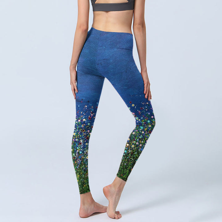 Leggings de yoga para mujer con estampado de flores, hierba y piedras de Buddha Stones - image 3