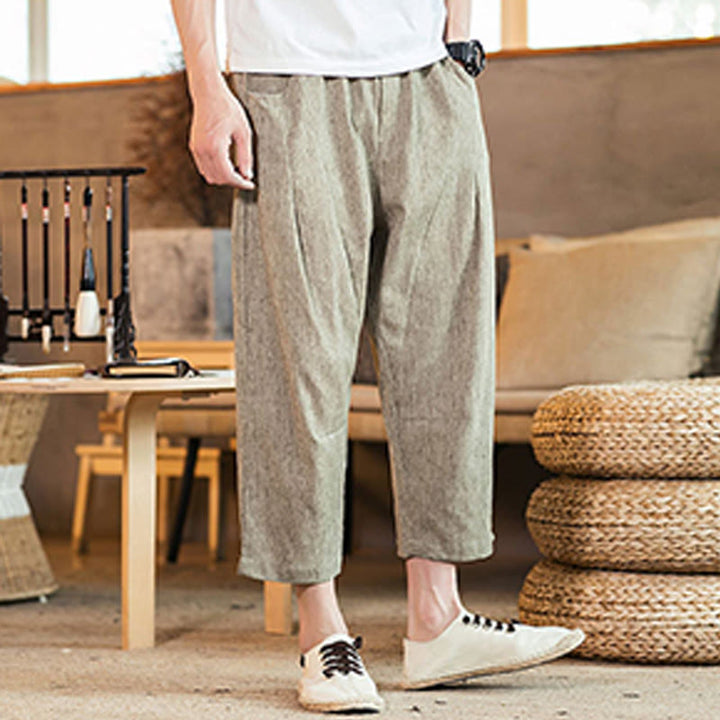 Pantalones casuales de lino y algodón con cintura elástica y bolsillos para hombre, de Buddha Stones, de color liso y con cordón ajustable. - image 3
