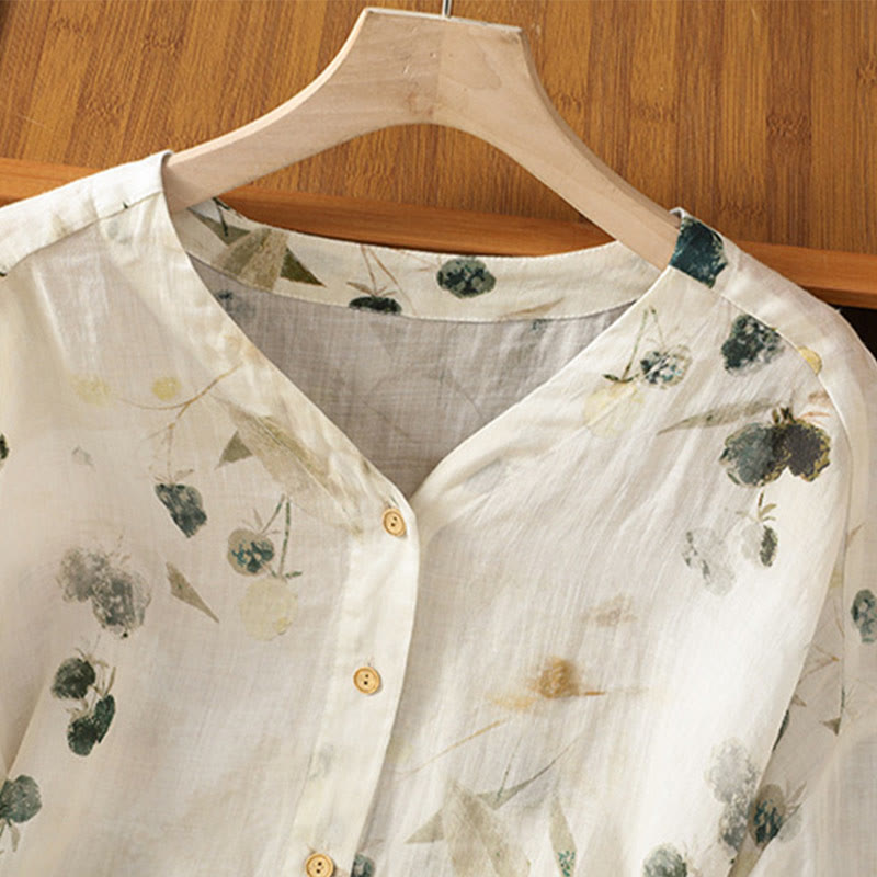 Camisa de mujer de poliéster con cuello en V y diseño de botones, estampada con Buddha Stones y plantas. - image 2