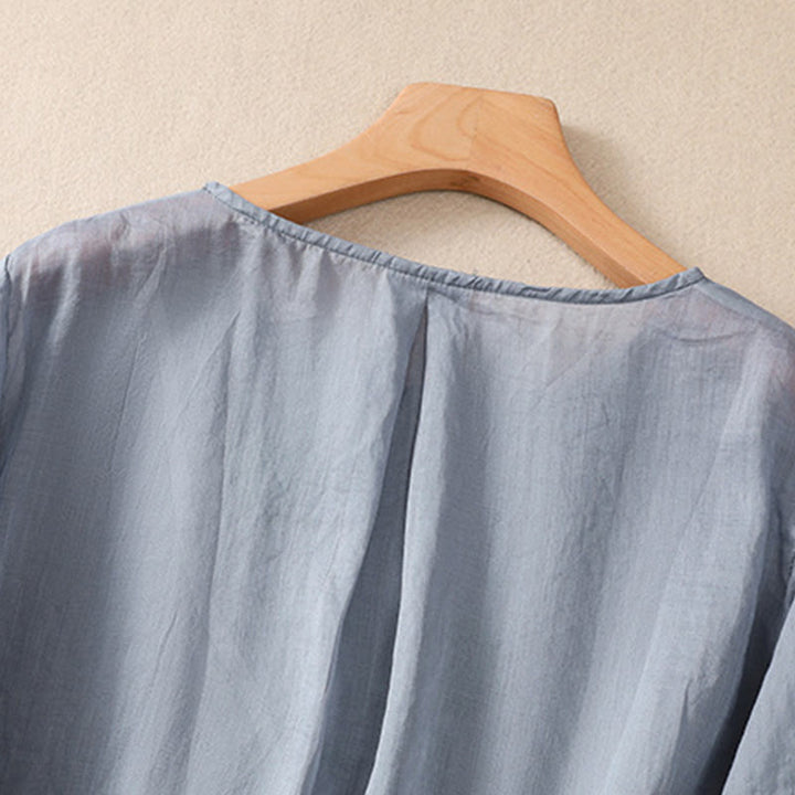 Camisa de algodón y lino de media manga para mujer con diseño floral bordado con Buddha Stones y cuello redondo  - image 3