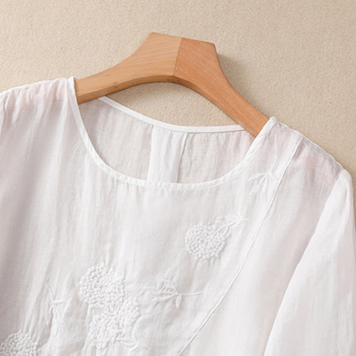 Camisa de algodón y lino de media manga para mujer con diseño floral bordado con Buddha Stones y cuello redondo  - image 9