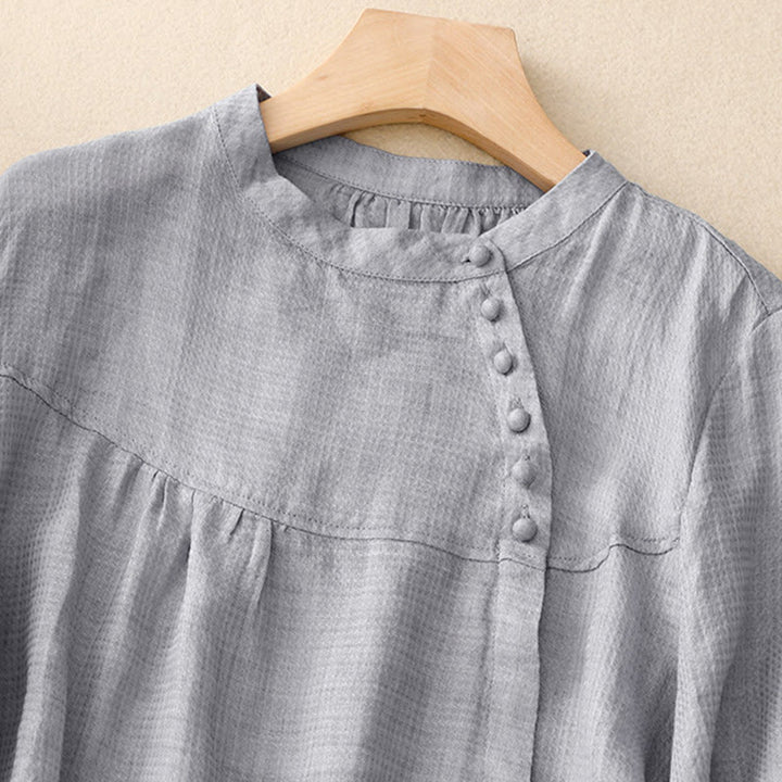 Camisa de lino y algodón para mujer con mangas tres cuartos y diseño de Buddha Stones con botones y cordones - image 2