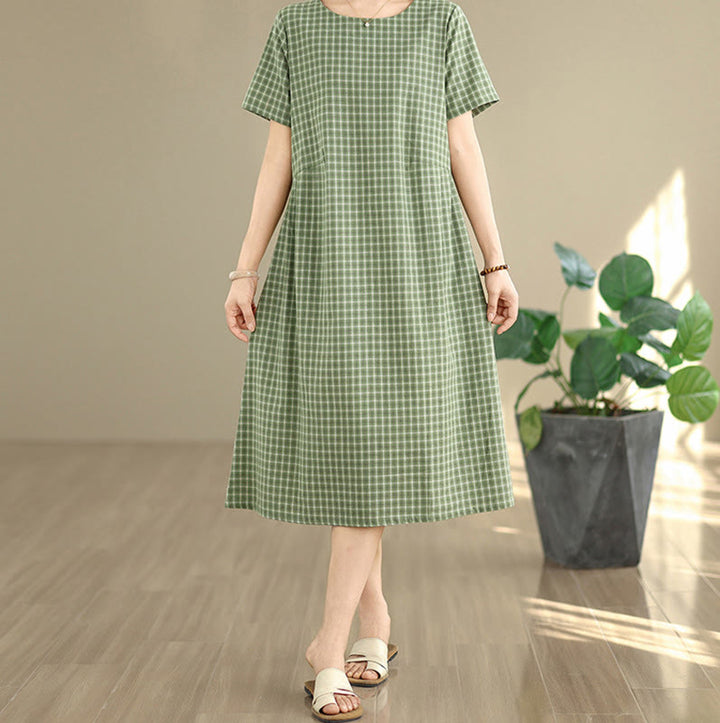 Vestido midi de lino y algodón con cuello redondo, manga corta y bolsillos, estampado a cuadros retro de Buddha Stones en color liso - image 14