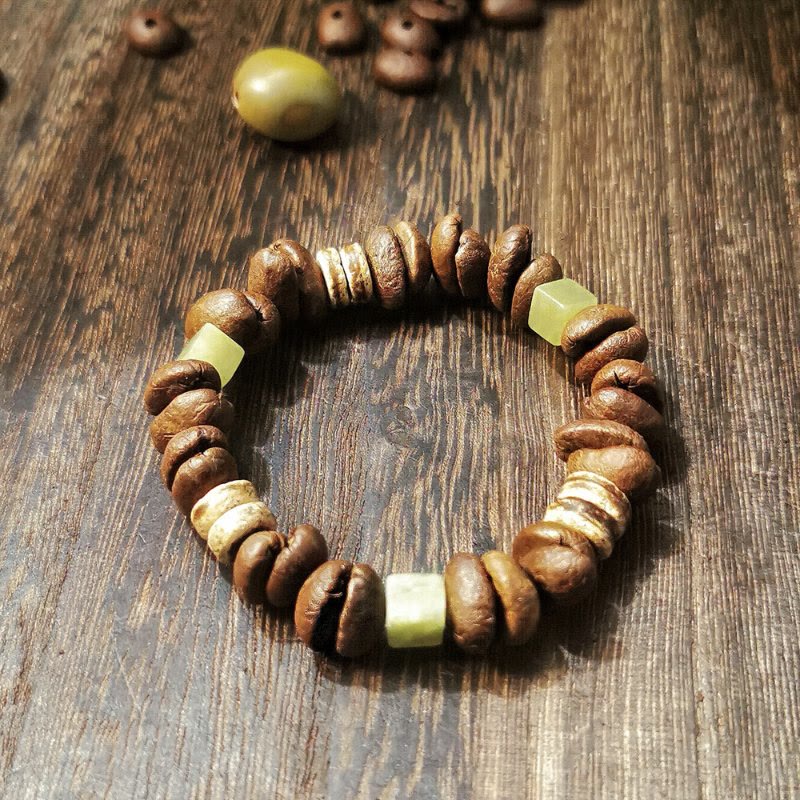 Pulsera positiva de jade cuadrado con cáscara de coco y granos de café naturales hechos a mano con Buddha Stones - Granos de café (circunferencia de la muñeca: 14-17 cm) - image 1