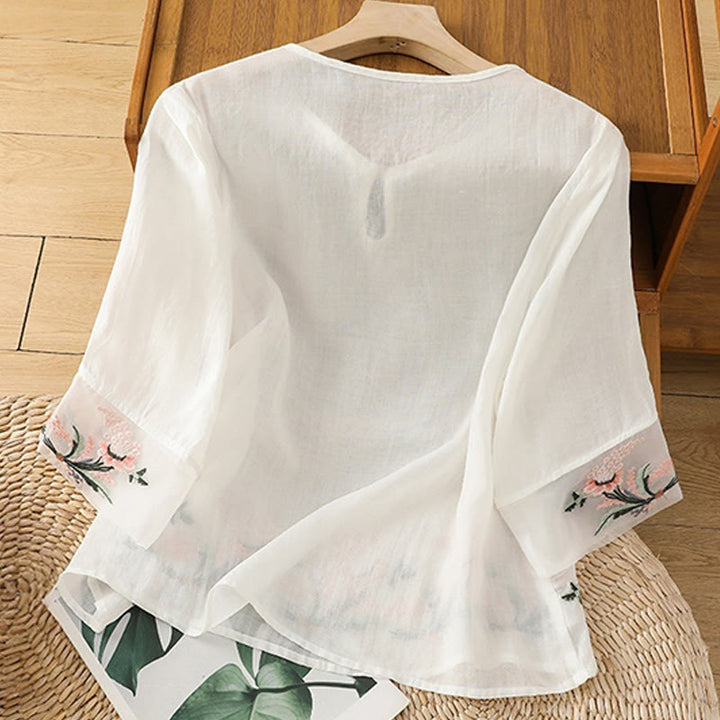 Camisa informal de poliéster con cuello redondo, manga corta y botones de rana para mujer con bordado floral de Buddha Stones - image 7