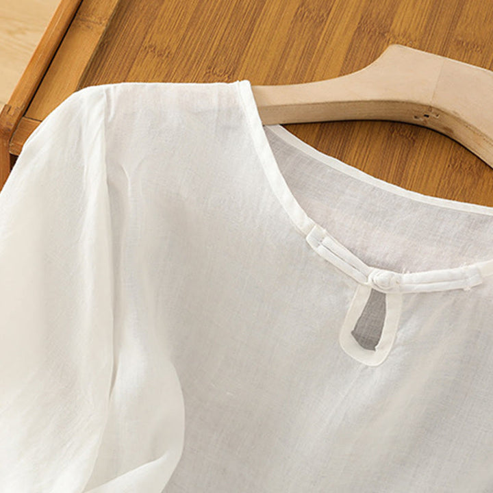 Camisa informal de poliéster con cuello redondo, manga corta y botones de rana para mujer con bordado floral de Buddha Stones - image 10