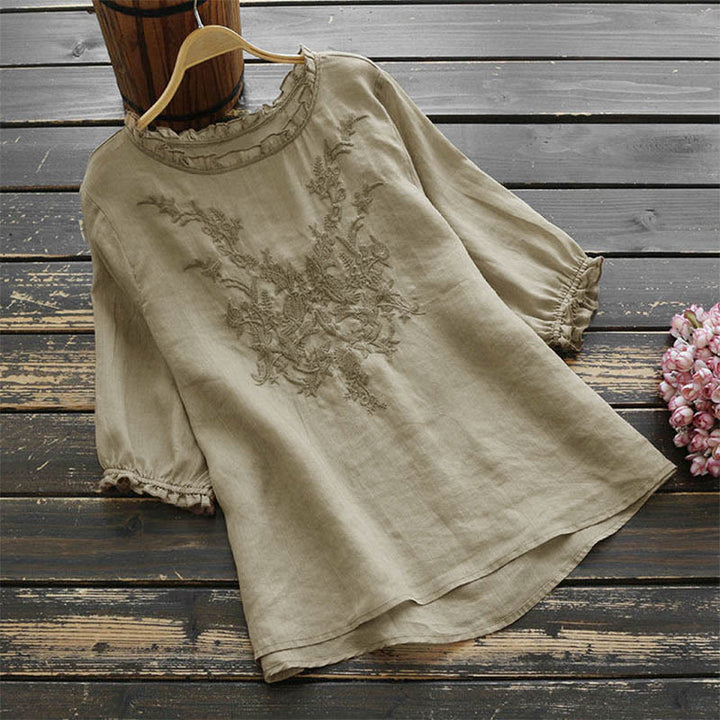 Camiseta de cuello redondo con diseño de flores bordadas para mujer con Buddha Stones - BurlyWood - US14, UK/AU18, EU46 (4XL) - image 0