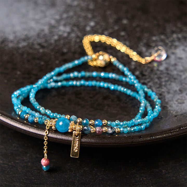Pulsera creativa de triple vuelta con cuentas ultrafinas de apatita natural de 3 mm y piedra de Buda, chapada en oro de 14 k.