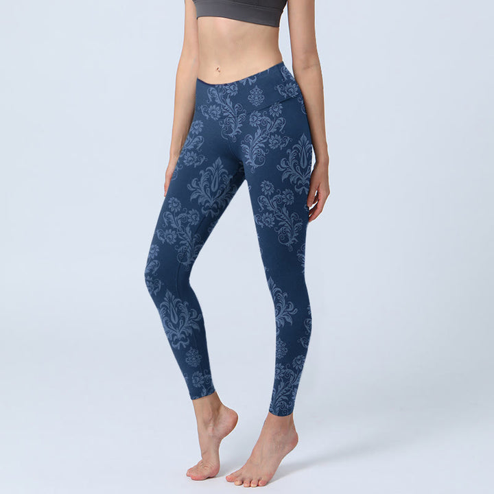 Leggings de yoga para mujer con estampado floral de hojas azules y Buddha Stones - Azul acero - US18，UK/AU22，EU50 (4XL) - image 0
